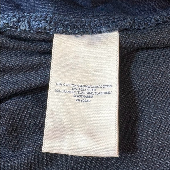 Lands' End, Sport Knit Denim Capri Pull On Pants, XL (18), Blue - Picture 3 of 9